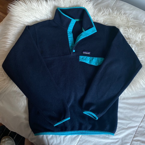 Patagonia Sweaters - PATAGONIA Synchilla Fleece XS